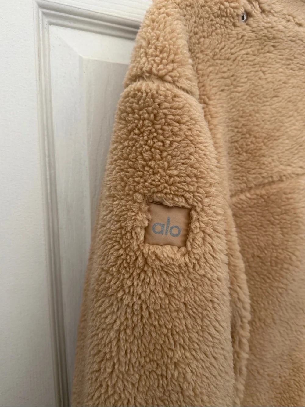 All yoga foxy Sherpa jacket size medium women’s